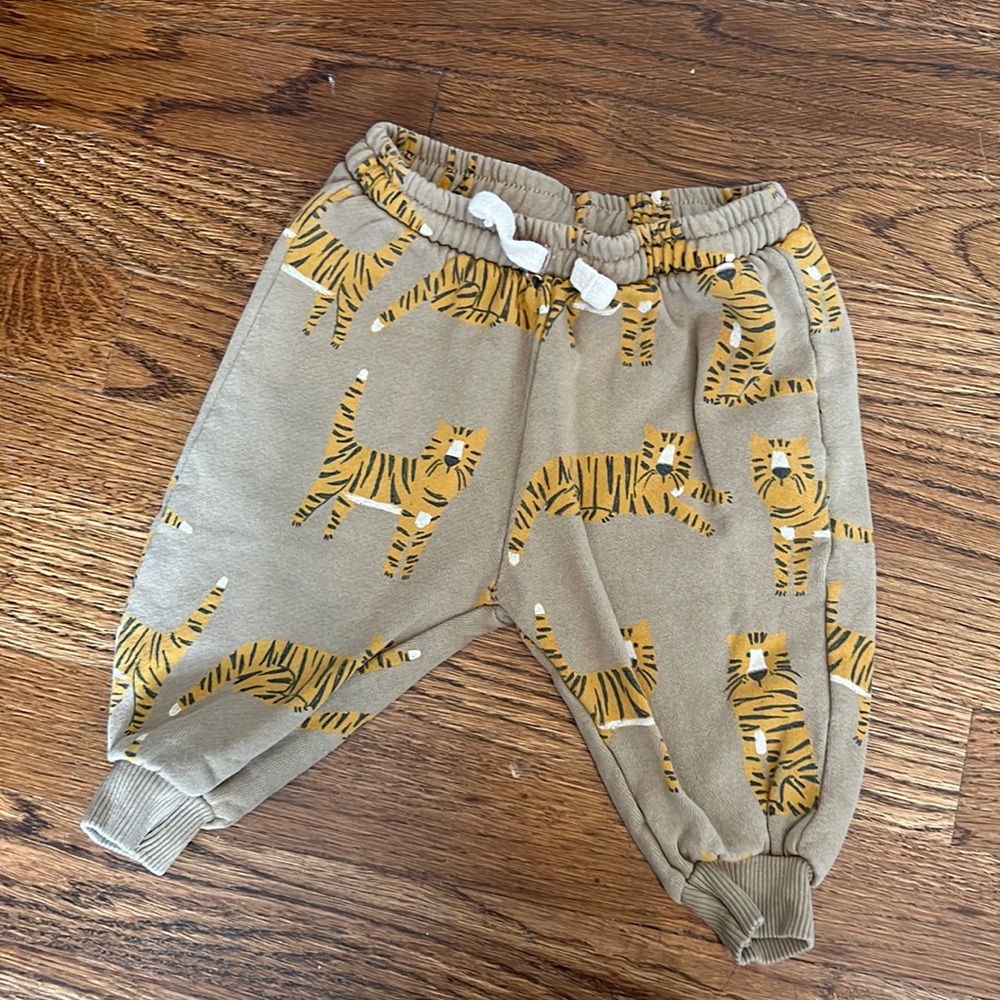 Zara Sweatpants